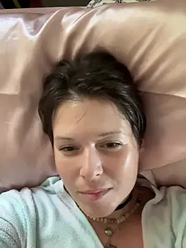 KatieBARBiE98 online show from July 2, 12:11 pm