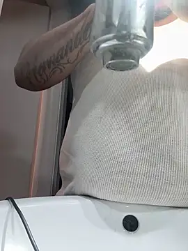 Jualo100 online show from February 5, 8:08 am