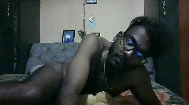 Snapshot of blackcock0301 chatting on January 4, 12:16 am blackcock0301 online show from January 4, 12:16 am