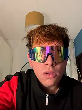 calleaaaa online show from November 9, 6:39 pm