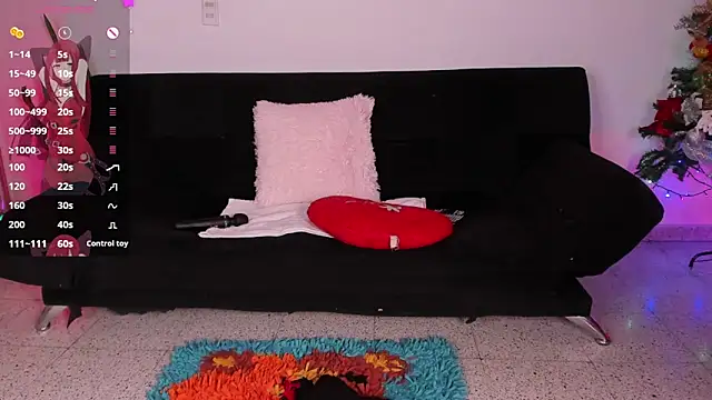 Snapshot of AlanaJohnson_ chatting on December 28, 11:48 pm AlanaJohnson  online show from December 28, 11:48 pm