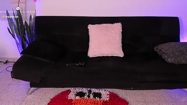 Snapshot of AlanaJohnson_ chatting on January 28, 10:45 pm AlanaJohnson  online show from January 28, 10:45 pm