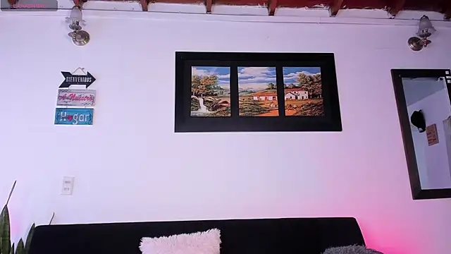 Snapshot of AlanaJohnson_ chatting on February 4, 7:00 pm AlanaJohnson  online show from February 4, 7:00 pm