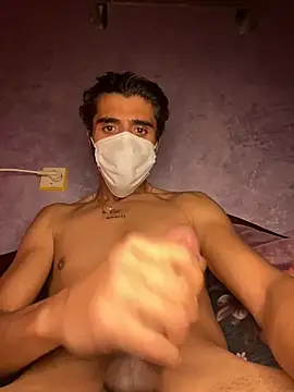 Snapshot of IMD01 chatting on February 9, 10:47 pm IMD01 online show from February 9, 10:47 pm