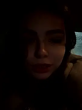 pantyless online show from December 5, 11:18 pm