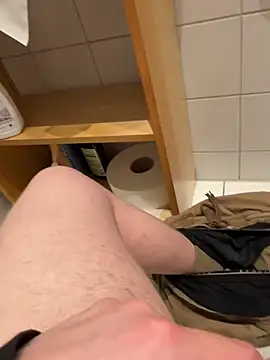 Snapshot of Michaela1222 chatting on March 14, 9:20 pm Michaela1222 online show from March 14, 9:20 pm