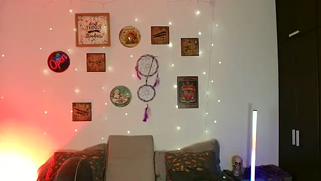 catalinamommyx online show from November 11, 1:38 am