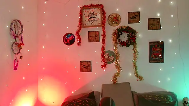 catalinamommyx online show from December 4, 1:48 am