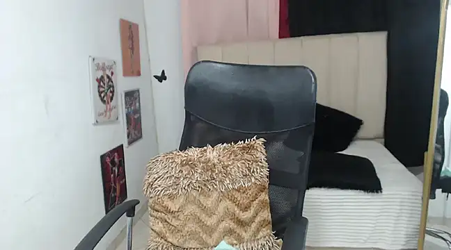 kleo princess18 online show from February 24, 1:24 am