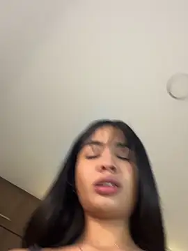 Snapshot of lina_pink chatting on March 7, 4:31 am lina pink online show from March 7, 4:31 am