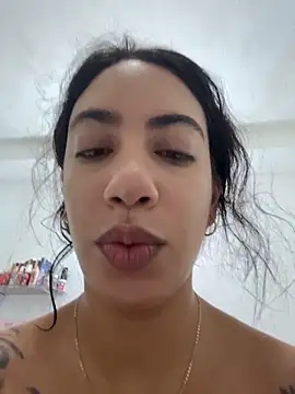 Snapshot of Heratemporal chatting on May 21, 1:07 pm Heratemporal online show from May 21, 1:07 pm