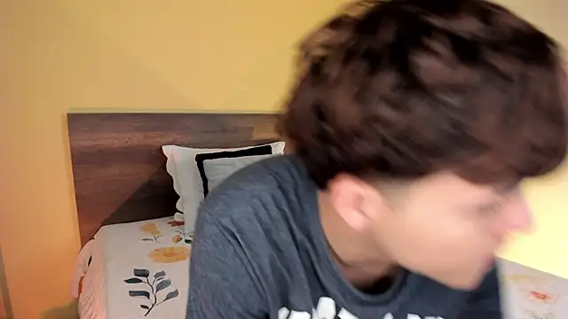 justinbiler online show from March 5, 12:33 pm