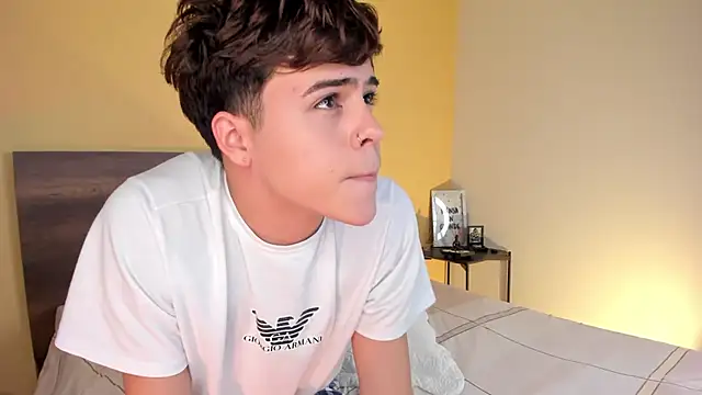 justinbiler online show from March 9, 6:54 pm