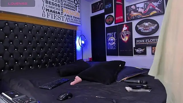 MADISSONLOVE  online show from March 5, 12:11 pm