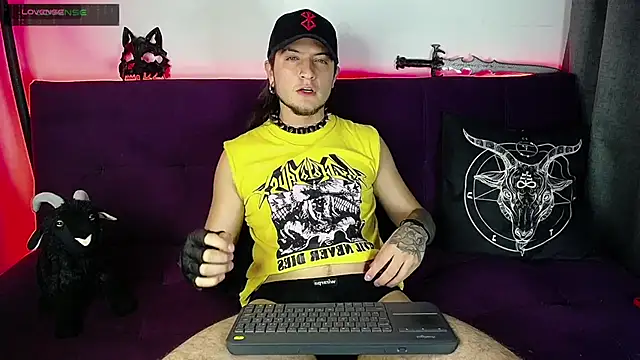 blckwolf 6 online show from March 4, 11:11 pm