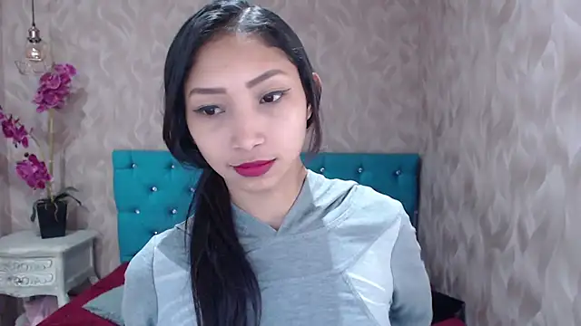 MadelineDoll online show from January 22, 12:38 pm