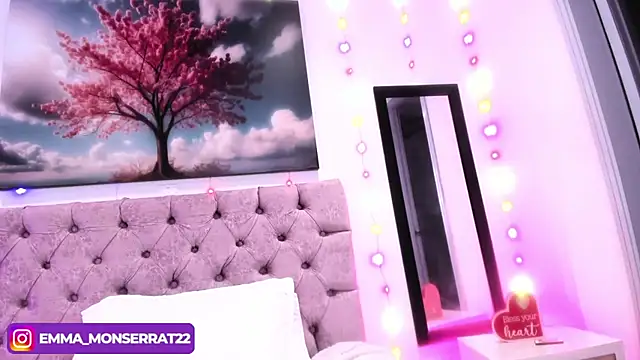 Snapshot of Emma_monserrat chatting on January 23, 6:39 am Emma monserrat online show from January 23, 6:39 am