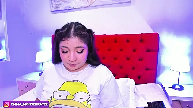 Snapshot of Emma_monserrat chatting on March 15, 11:39 pm Emma monserrat online show from March 15, 11:39 pm