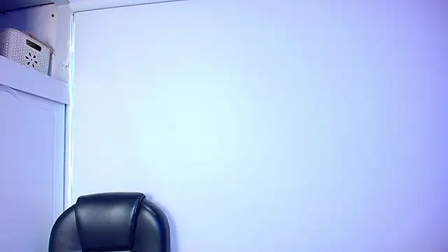 Emma monserrat online show from November 29, 7:50 pm