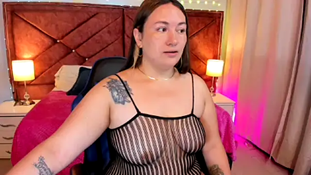 Penelope Fox14 online show from July 22, 1:03 pm