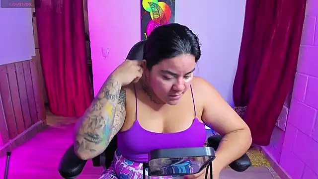 Sharon hils online show from January 18, 2:23 pm