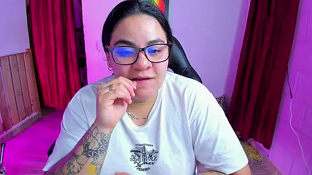 Sharon hils online show from January 20, 10:04 pm