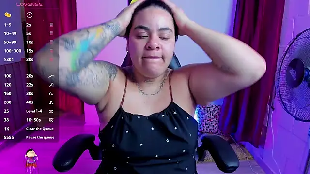 Sharon hils online show from January 29, 8:46 pm