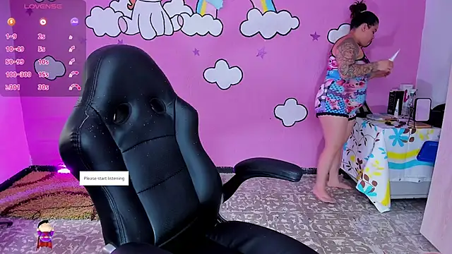 Sharon hils online show from February 5, 7:29 pm