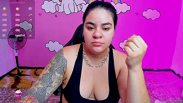 Sharon hils online show from March 11, 3:07 pm