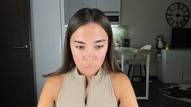 nilliluv online show from October 31, 10:00 pm