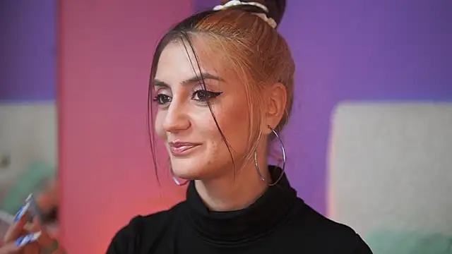 SabrinaHope online show from November 14, 8:07 pm