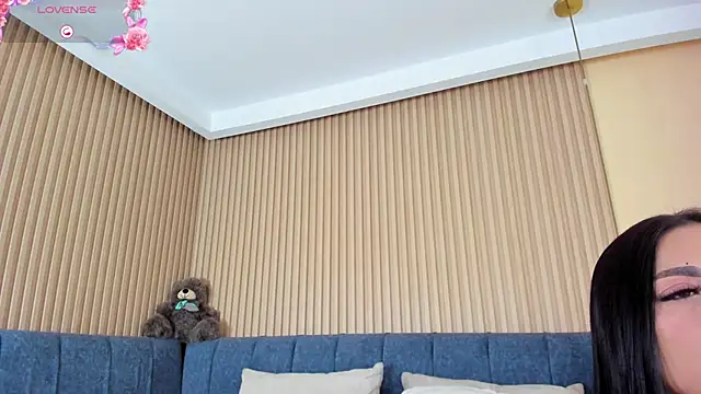 kathecute   online show from October 17, 1:31 am