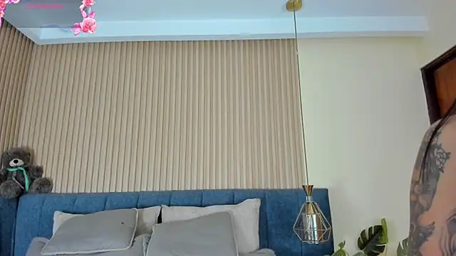 kathecute   online show from June 10, 1:39 am