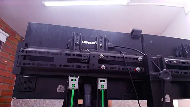 nicol f online show from January 27, 7:13 pm