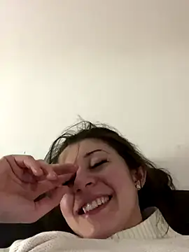 vienncica online show from December 2, 11:07 pm