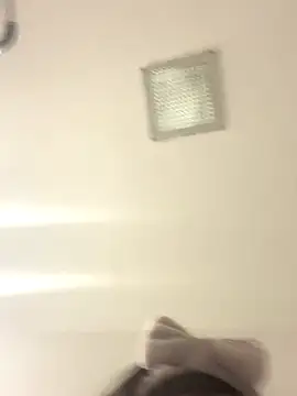 vienncica online show from December 9, 3:18 am