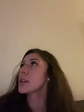 vienncica online show from December 14, 11:45 pm