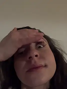 vienncica online show from February 28, 3:37 am