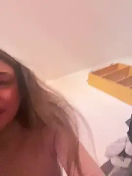 vienncica online show from February 28, 8:09 am