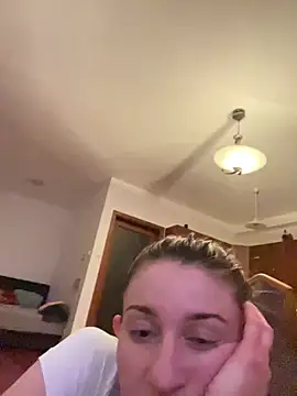 vienncica online show from March 11, 7:25 pm