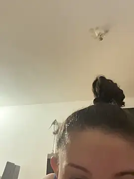 vienncica online show from September 29, 11:26 am