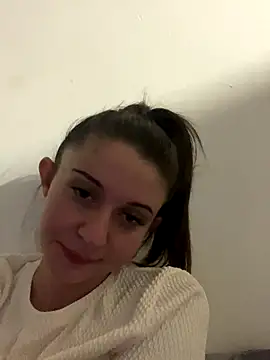 vienncica online show from October 15, 4:45 am