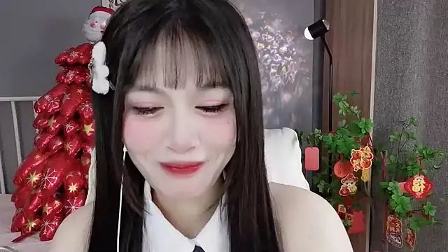 Snapshot of Nancy-Cindy chatting on February 10, 11:34 pm Nancy-Cindy online show from February 10, 11:34 pm
