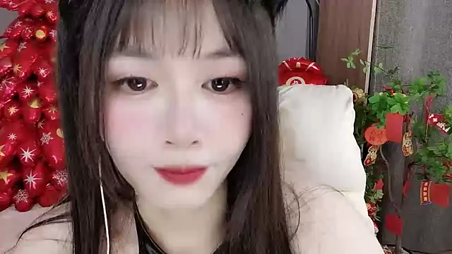 Snapshot of Nancy-Cindy chatting on February 20, 2:07 am Nancy-Cindy online show from February 20, 2:07 am