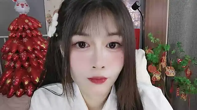 Snapshot of Nancy-Cindy chatting on February 24, 11:09 pm Nancy-Cindy online show from February 24, 11:09 pm