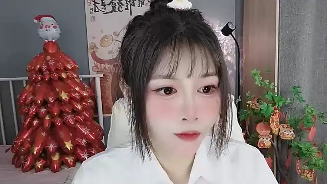 Snapshot of Nancy-Cindy chatting on March 5, 6:23 pm Nancy-Cindy online show from March 5, 6:23 pm