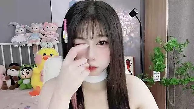 Snapshot of Nancy-Cindy chatting on March 11, 8:20 pm Nancy-Cindy online show from March 11, 8:20 pm