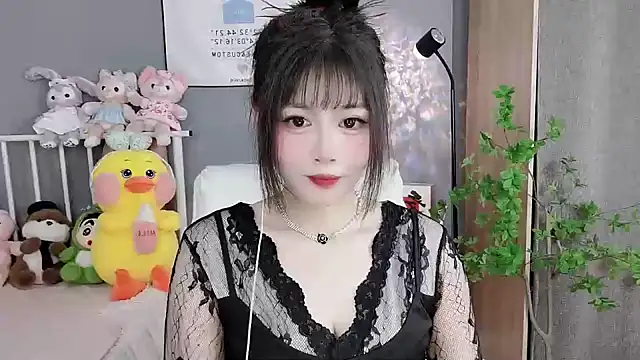Snapshot of Nancy-Cindy chatting on March 15, 8:10 pm Nancy-Cindy online show from March 15, 8:10 pm