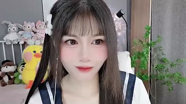 Snapshot of Nancy-Cindy chatting on March 16, 8:43 pm Nancy-Cindy online show from March 16, 8:43 pm