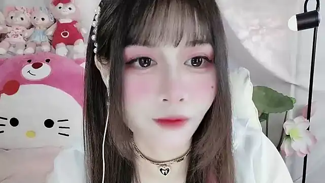 Snapshot of Nancy-Cindy chatting on September 16, 8:10 pm Nancy-Cindy online show from September 16, 8:10 pm